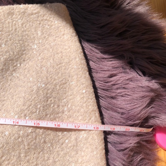 WOOL SEQUIN MINI SKIRT - Picture 7 of 11